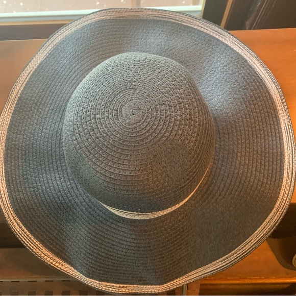 Threads 4 Thought midnight blue straw hat - Picture 3 of 12